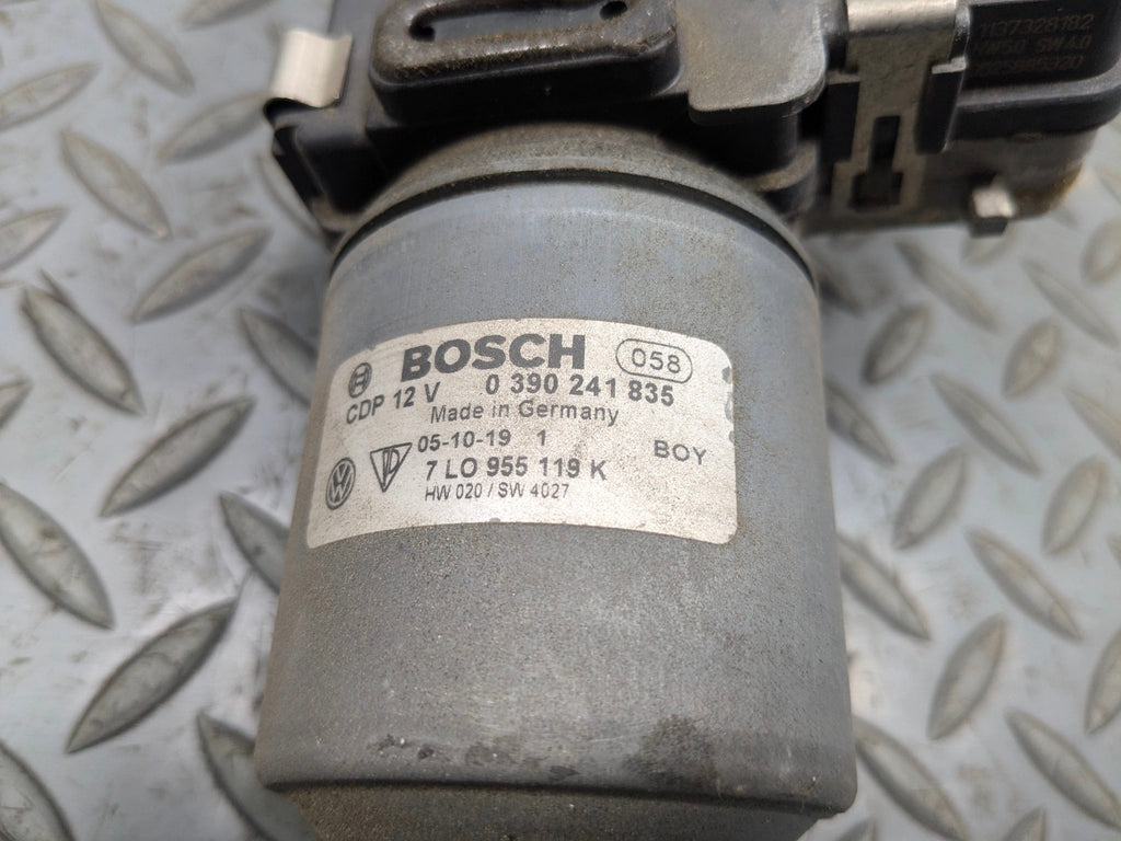 04-10 VOLKSWAGEN TOUAREG OEM WIPER MOTOR FRONT WINDSHIELD WASHER WITHOUT LINKAGE