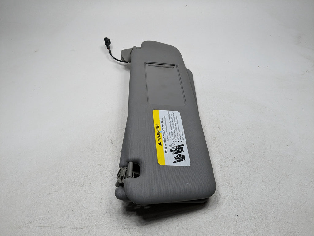 04 - 10 VOLKSWAGEN TOUAREG OEM ILLUMINATED SUN VISOR INTERIOR FRONT RIGHT SIDE