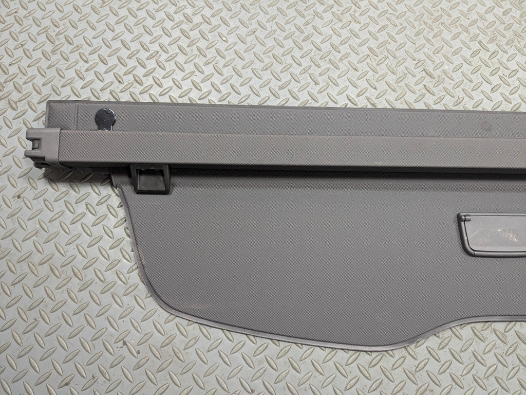 04 - 10 VOLKSWAGEN TOUAREG OEM RETRACTABLE TRUNK PRIVACY CARGO SHADE COVER GRAY