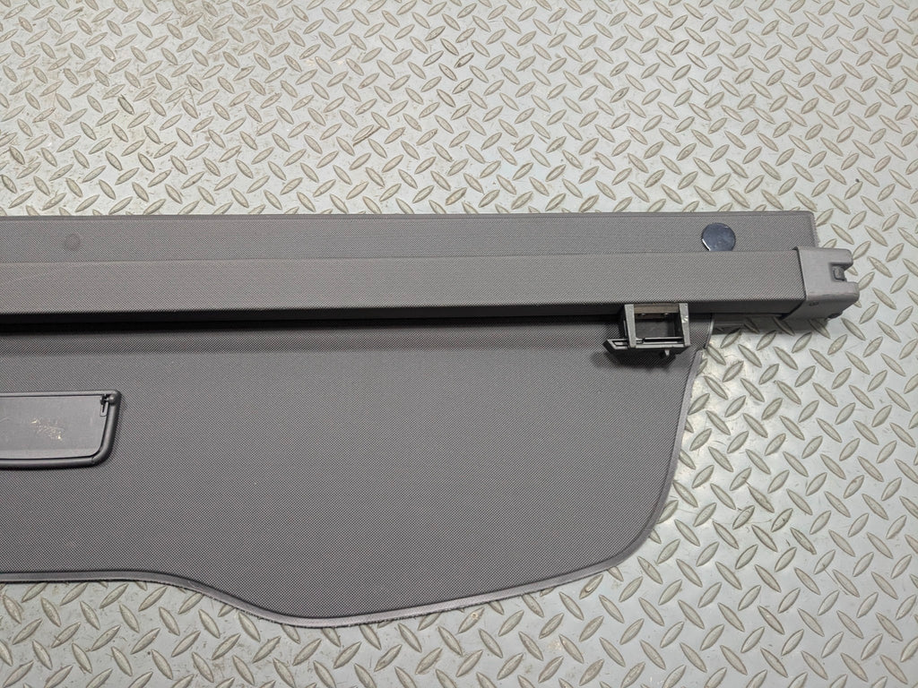 04 - 10 VOLKSWAGEN TOUAREG OEM RETRACTABLE TRUNK PRIVACY CARGO SHADE COVER GRAY