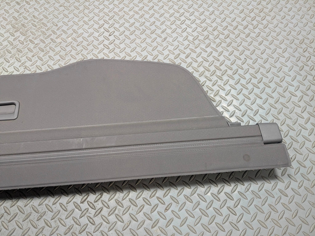 04 - 10 VOLKSWAGEN TOUAREG OEM RETRACTABLE TRUNK PRIVACY CARGO SHADE COVER GRAY