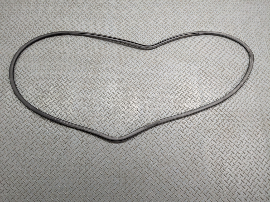 04-10 VOLKSWAGEN TOUAREG OEM DOOR SEAL WEATHER STRIPPING RUBBER FRONT LEFT SIDE
