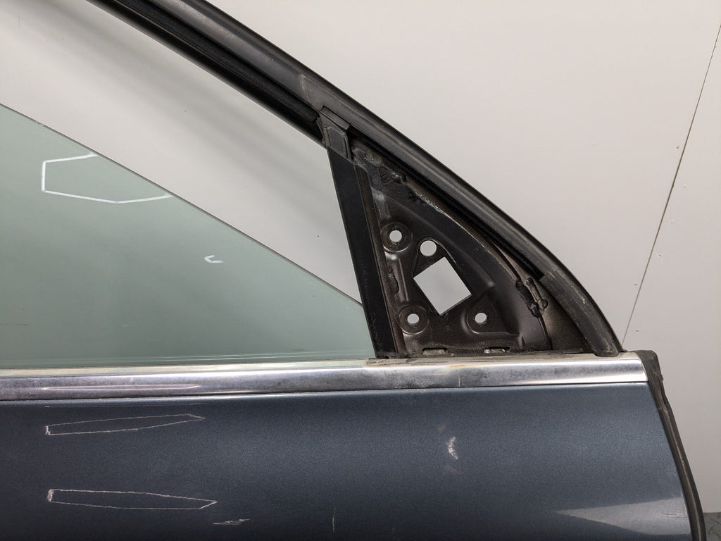 04-10 VOLKSWAGEN TOUAREG OEM DOOR SHELL PANEL WITH WINDOW GLASS FRONT RIGHT SIDE