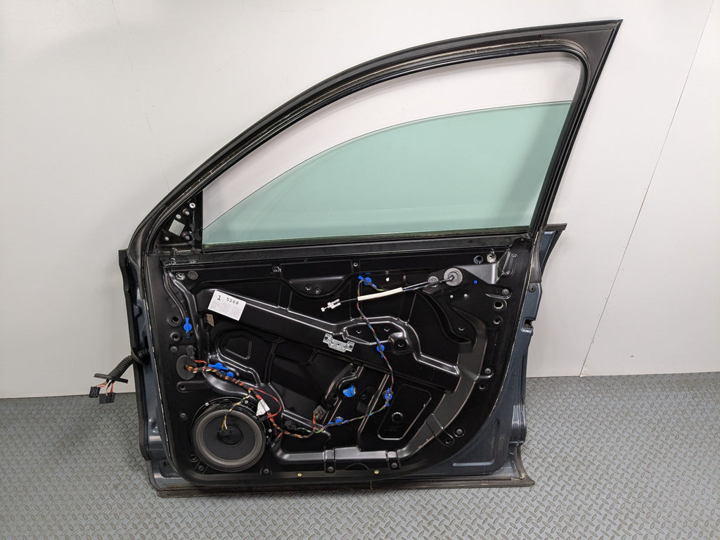 04-10 VOLKSWAGEN TOUAREG OEM DOOR SHELL PANEL WITH WINDOW GLASS FRONT RIGHT SIDE