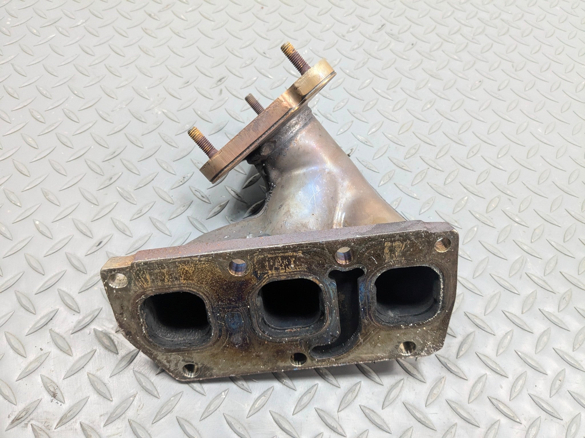 04 - 10 VOLKSWAGEN TOUAREG OEM 3.2L REAR SIDE EXHAUST MANIFOLD HEADER FITS