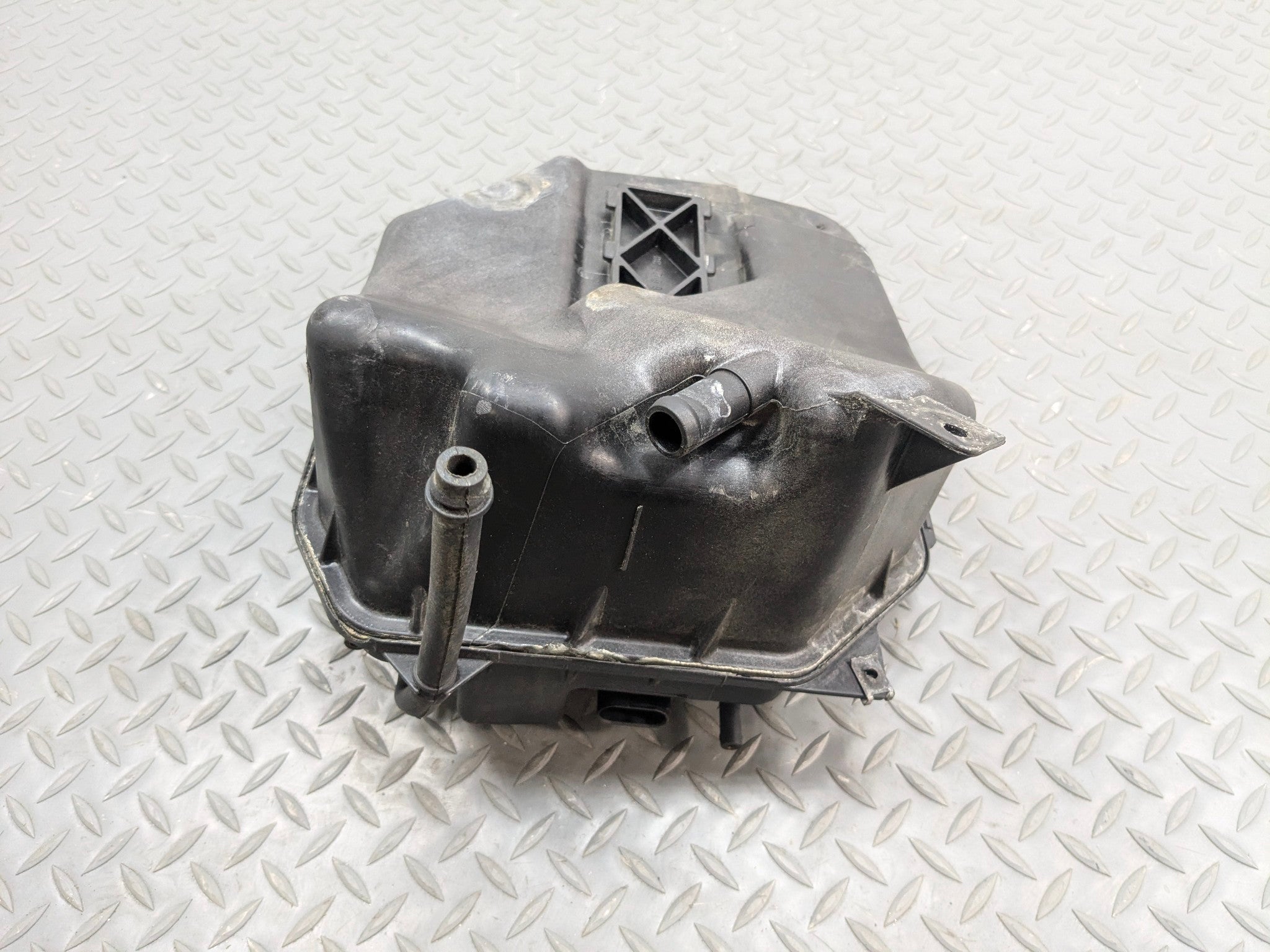 04 - 10 VOLKSWAGEN TOUAREG OEM COOLANT RECOVERY BOTTLE EXPANSION RESERVOIR TANK