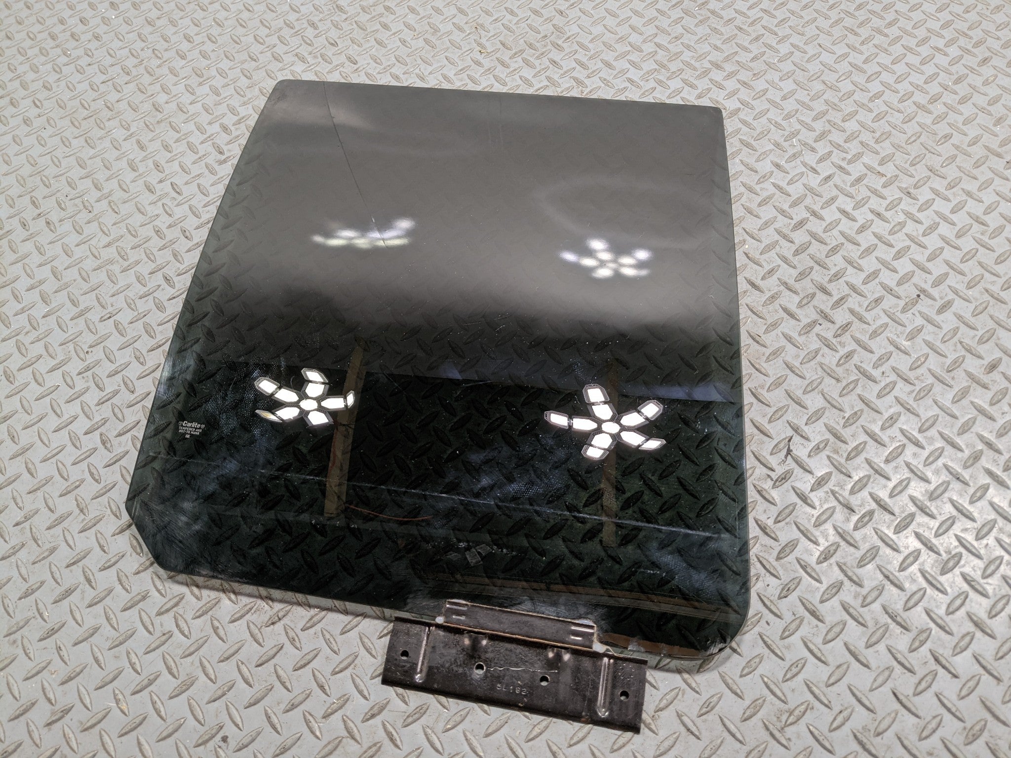 2006 - 2010 FORD EXPLORER OEM WINDOW TINTED GLASS DOOR REAR RIGHT PASSENGER SIDE