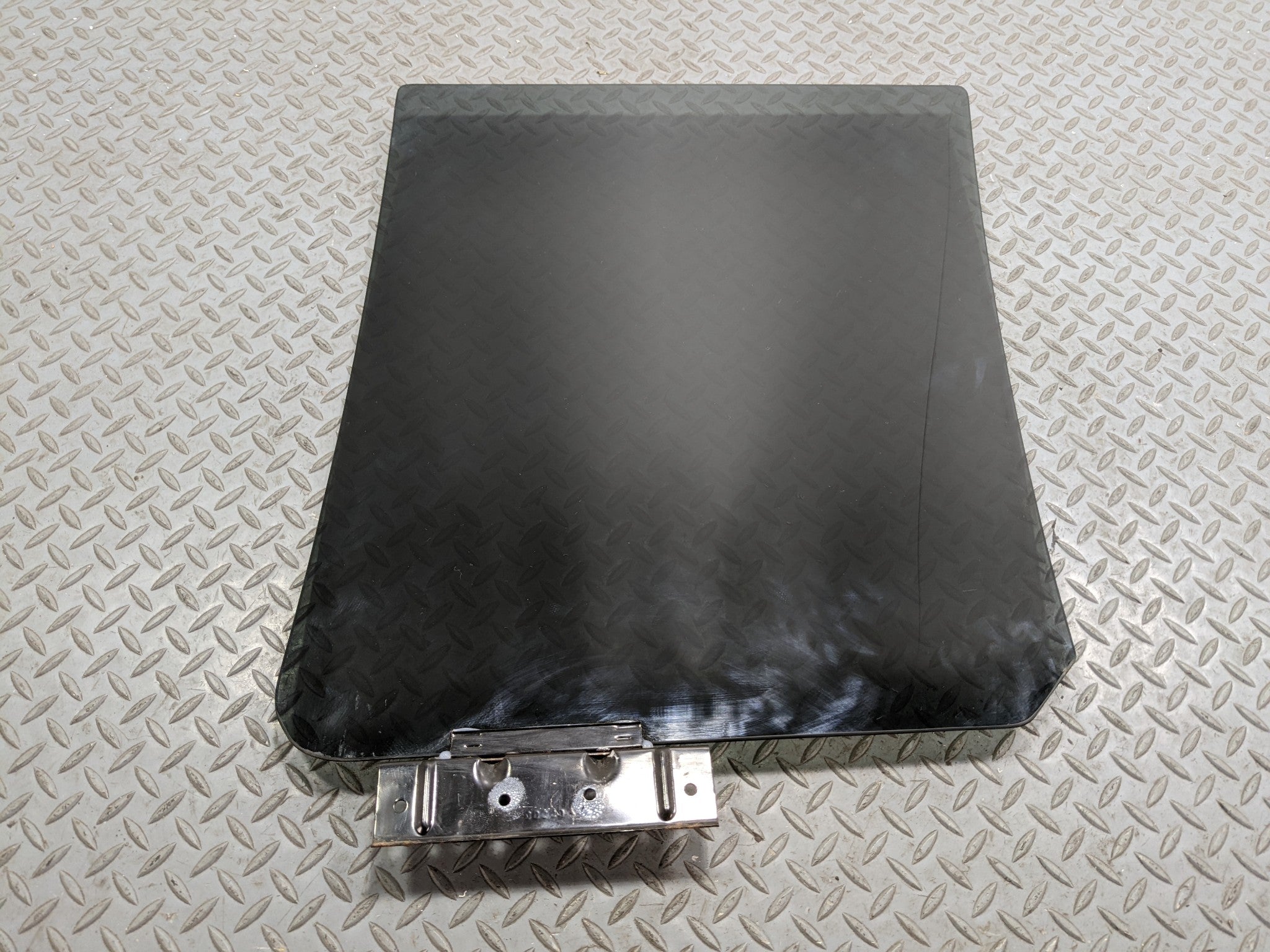 2006 - 2010 FORD EXPLORER OEM WINDOW TINTED GLASS DOOR REAR RIGHT PASSENGER SIDE