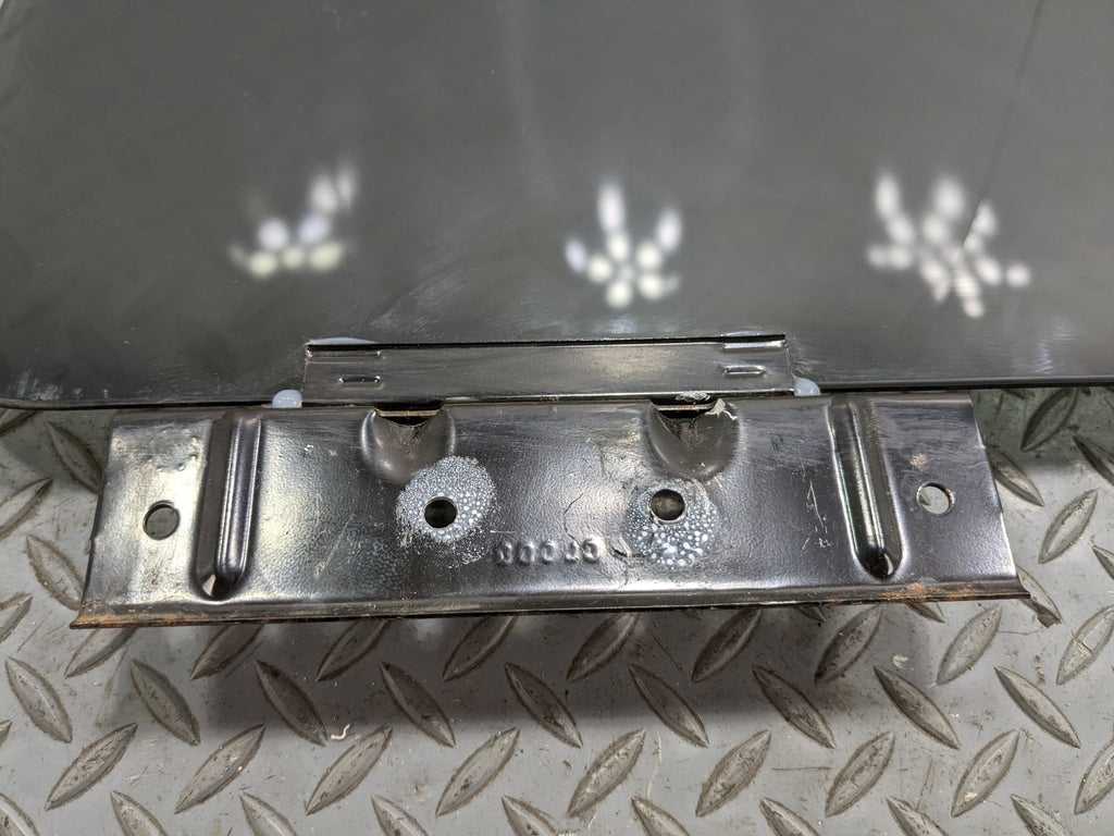 2006 - 2010 FORD EXPLORER OEM WINDOW TINTED GLASS DOOR REAR RIGHT PASSENGER SIDE