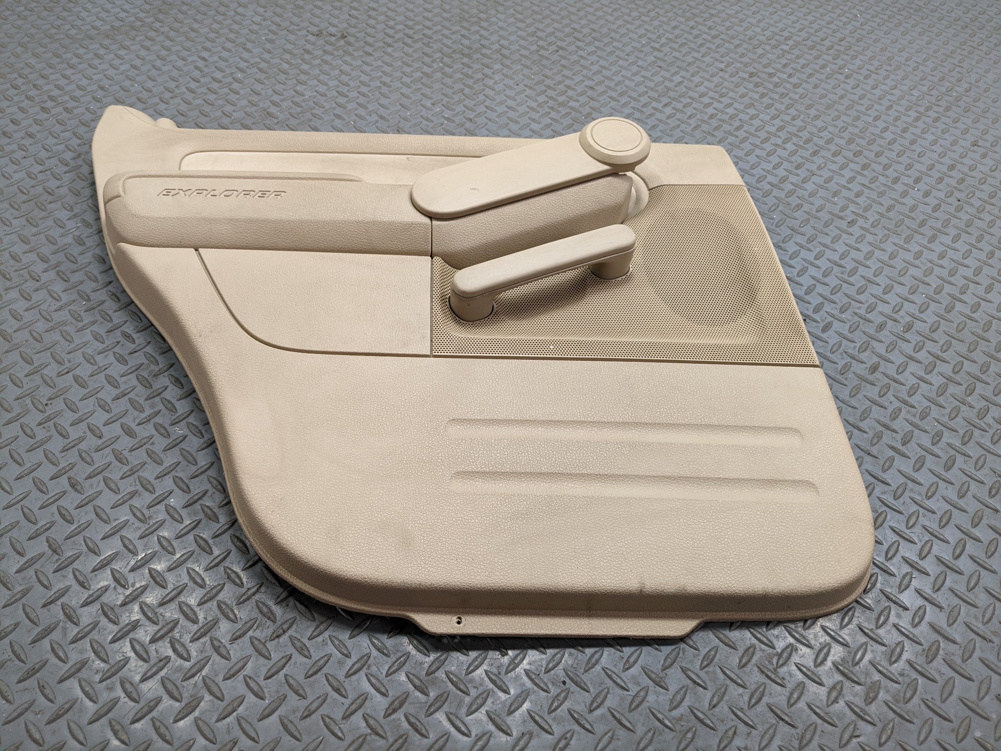 2006 - 2010 FORD EXPLORER OEM INTERIOR DOOR TRIM PANEL REAR LEFT DRIVER SIDE