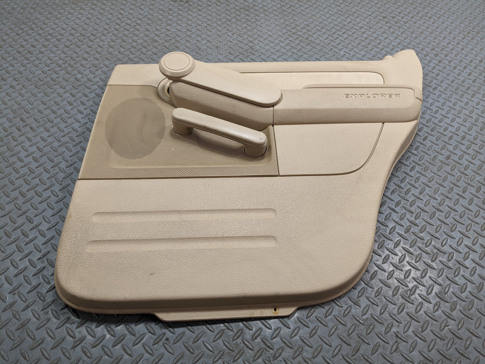 2006 - 2010 FORD EXPLORER OEM INTERIOR DOOR TRIM PANEL REAR RIGHT PASSENGER SIDE