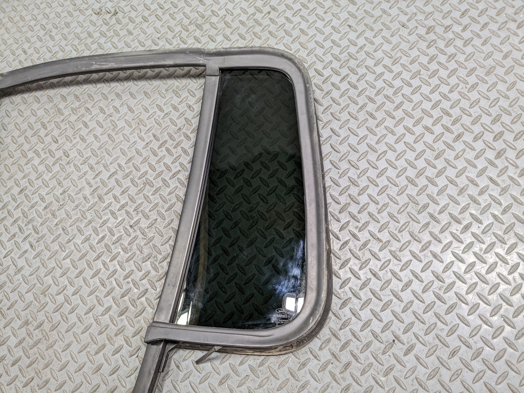 2006 - 2010 FORD EXPLORER OEM RIGHT REAR DOOR VENT GLASS WINDOW WITH SEAL