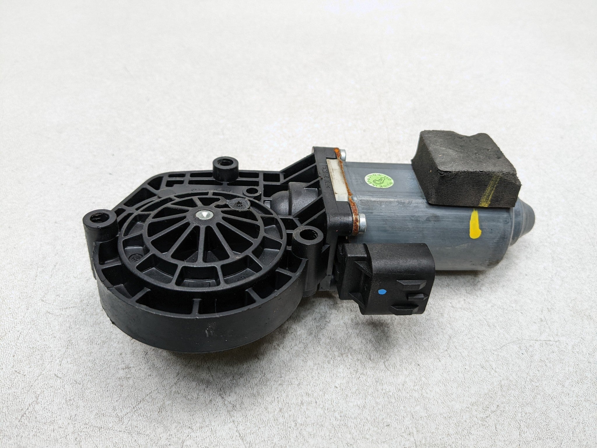 06 - 10 FORD EXPLORER OEM POWER WINDOW MOTOR ASSEMBLY FRONT RIGHT PASSENGER SIDE