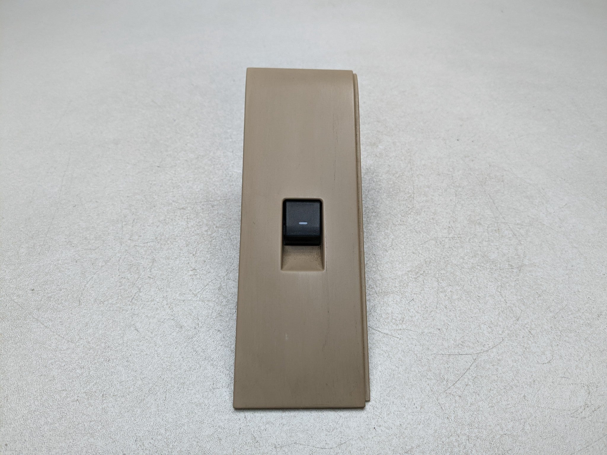 2006 - 2010 FORD EXPLORER OEM WINDOW CONTROL SWITCH REAR RIGHT PASSENGER BEIGE