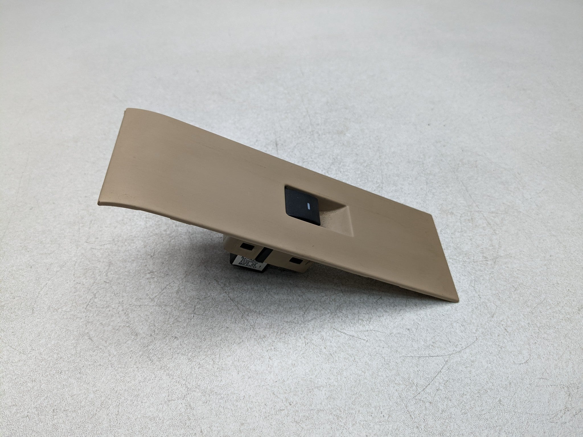 2006 - 2010 FORD EXPLORER OEM WINDOW CONTROL SWITCH REAR RIGHT PASSENGER BEIGE