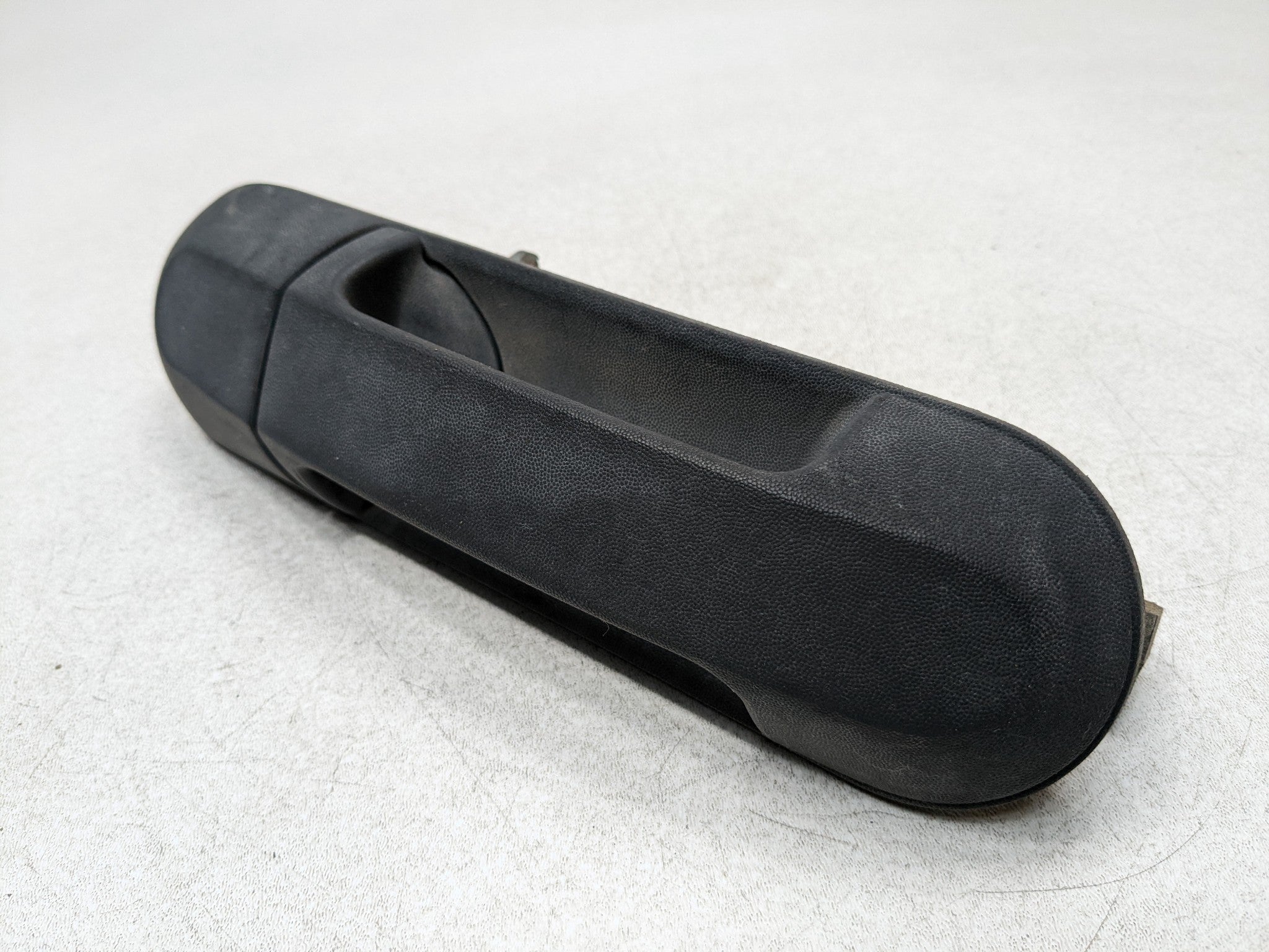 2006 - 2010 FORD EXPLORER OEM EXTERIOR DOOR HANDLE REAR RIGHT PASSENGER SIDE