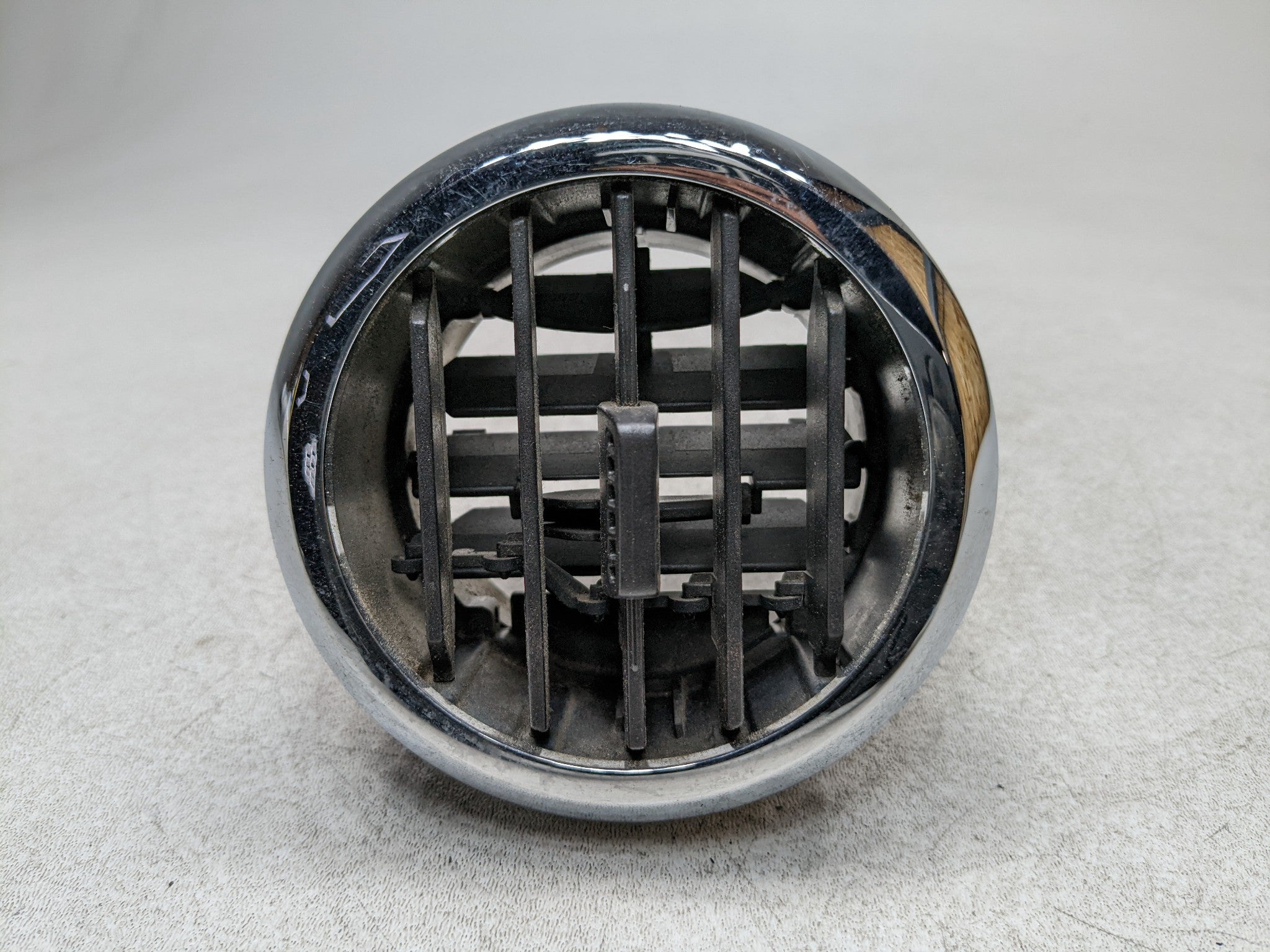 2006 - 2010 FORD EXPLORER OEM DASH AC HEATER AIR VENT FRONT LEFT DRIVER SIDE