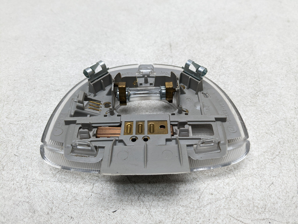 2006 - 2010 FORD EXPLORER OEM INTERIOR OVERHEAD DOME LIGHT ASSEMBLY REAR SIDE