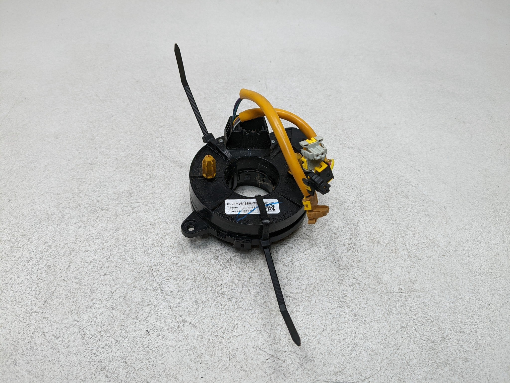 2006 - 2010 FORD EXPLORER OEM CLOCKSPRING HARNESS REEL FRONT STEERING COLUMN