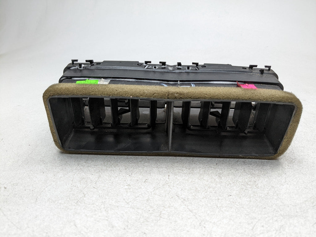 2006 - 2010 FORD EXPLORER OEM DASH PANEL AIR HEATER VENT INTERIOR FRONT CENTER