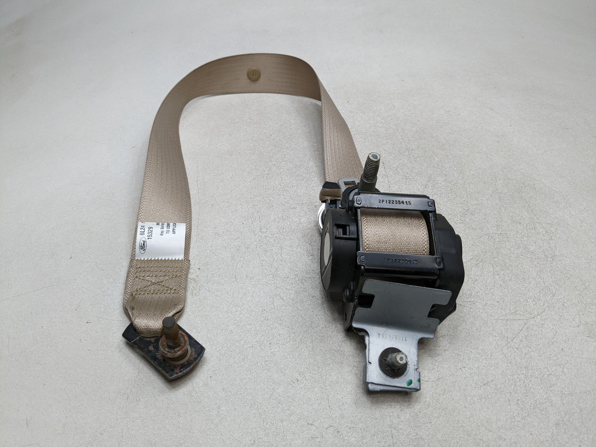 2006 - 2010 FORD EXPLORER OEM SEAT BELT RETRACTOR REAR LEFT DRIVER SIDE