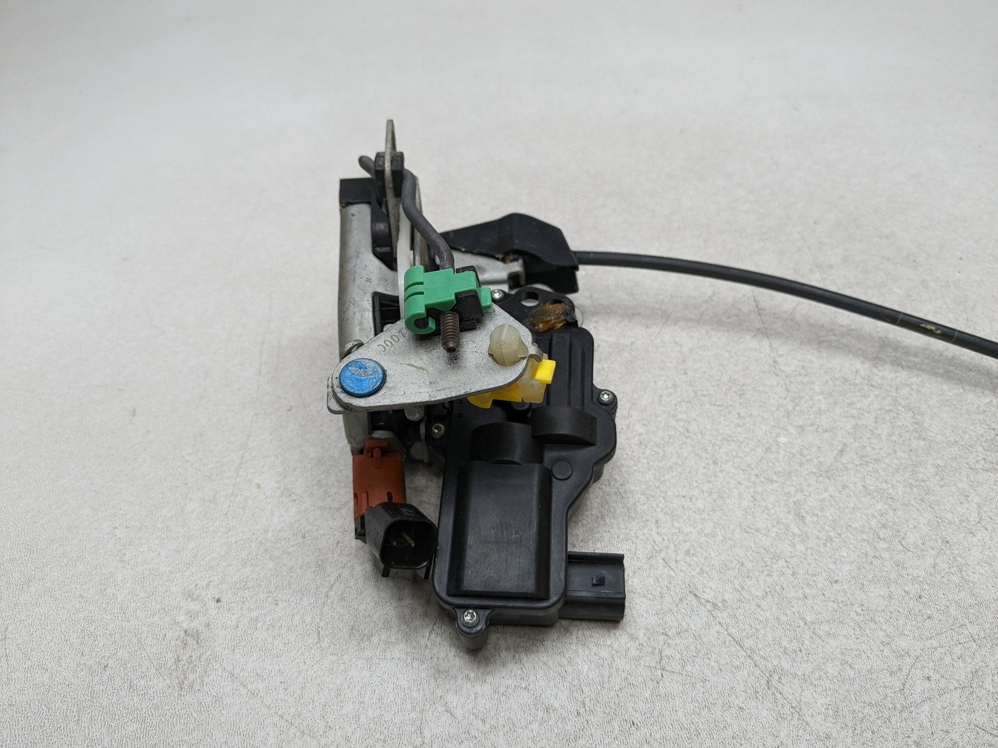 2006 - 2010 FORD EXPLORER OEM DOOR LOCK LATCH ACTUATOR REAR RIGHT PASSENGER SIDE