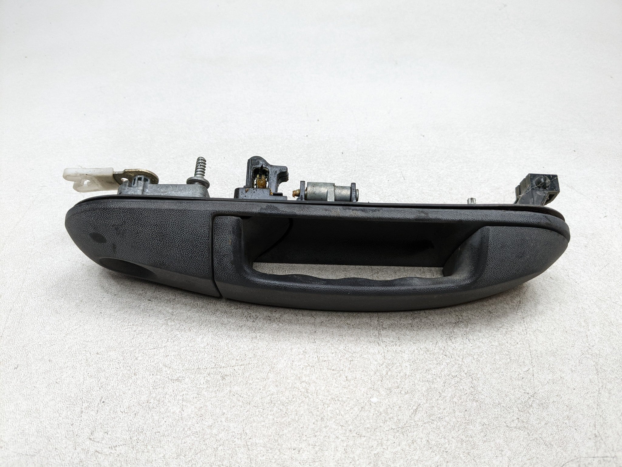 2006 - 2010 FORD EXPLORER OEM EXTERIOR DOOR HANDLE FRONT LEFT DRIVER SIDE