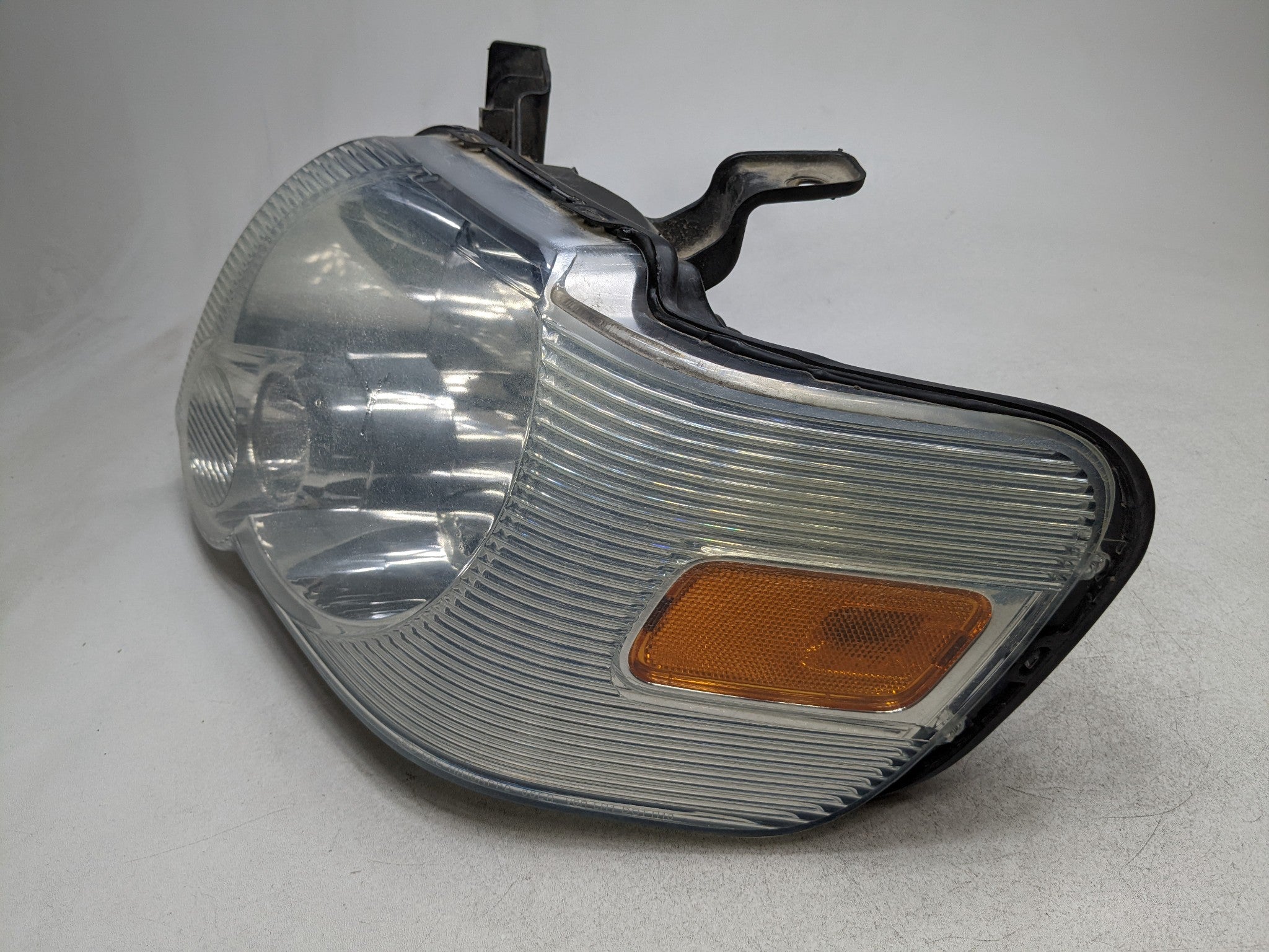 2006 - 2010 FORD EXPLORER OEM HALOGEN HEADLAMP ASSEMBLY FRONT LEFT DRIVER SIDE