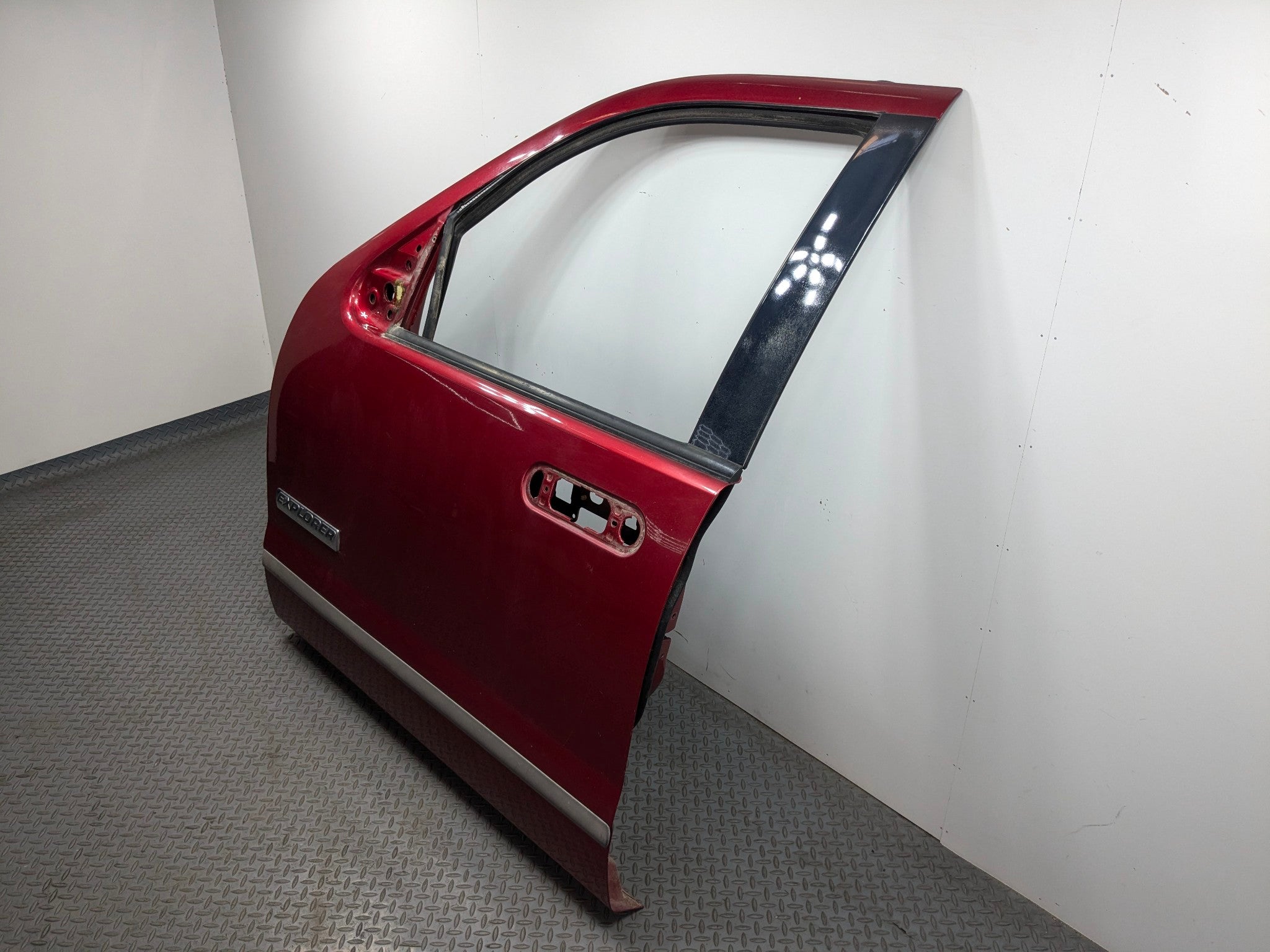 2006 - 2010 FORD EXPLORER OEM DOOR SHELL PANEL ASSEMBLY FRONT LEFT DRIVER SIDE