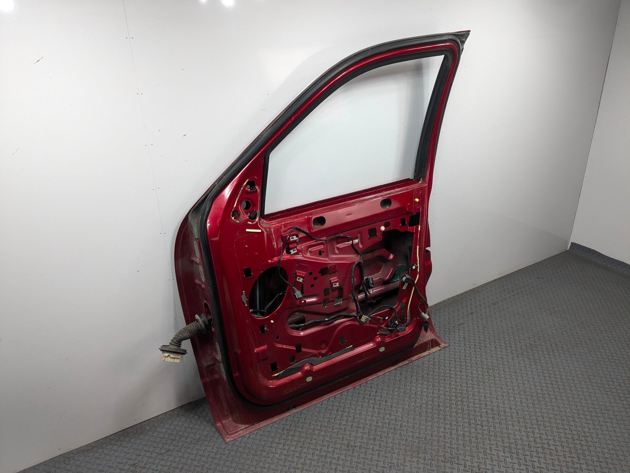 06 - 10 FORD EXPLORER OEM DOOR SHELL PANEL ASSEMBLY FRONT RIGHT PASSENGER SIDE