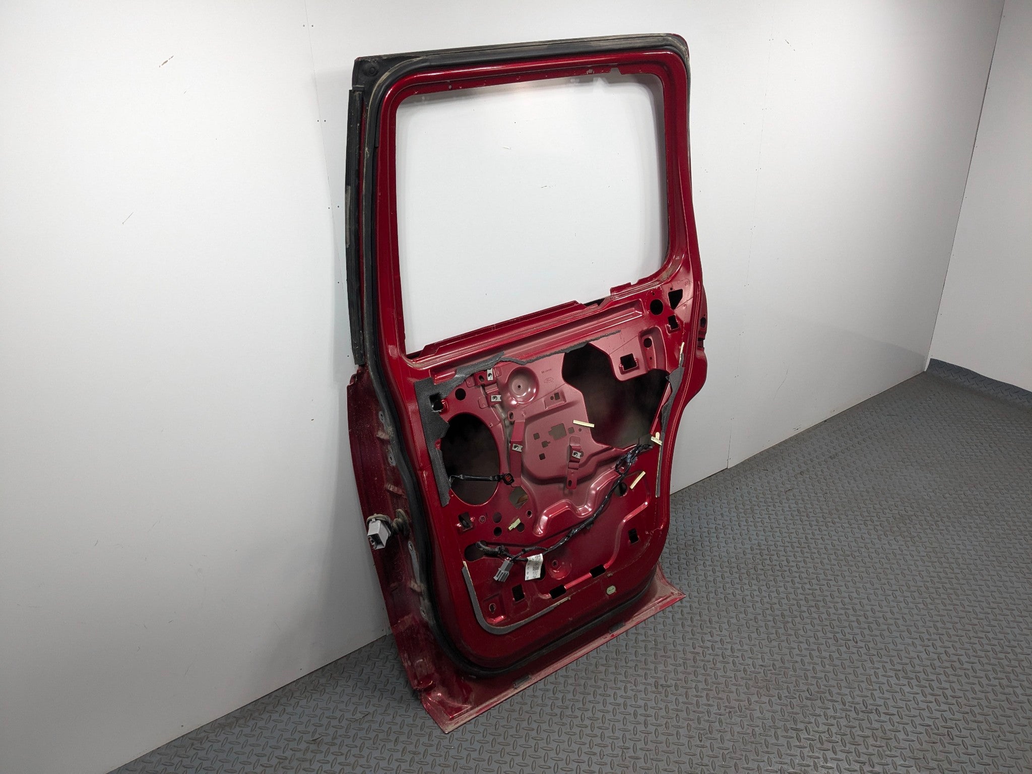 06 - 10 FORD EXPLORER OEM DOOR SHELL PANEL ASSEMBLY REAR RIGHT PASSENGER SIDE