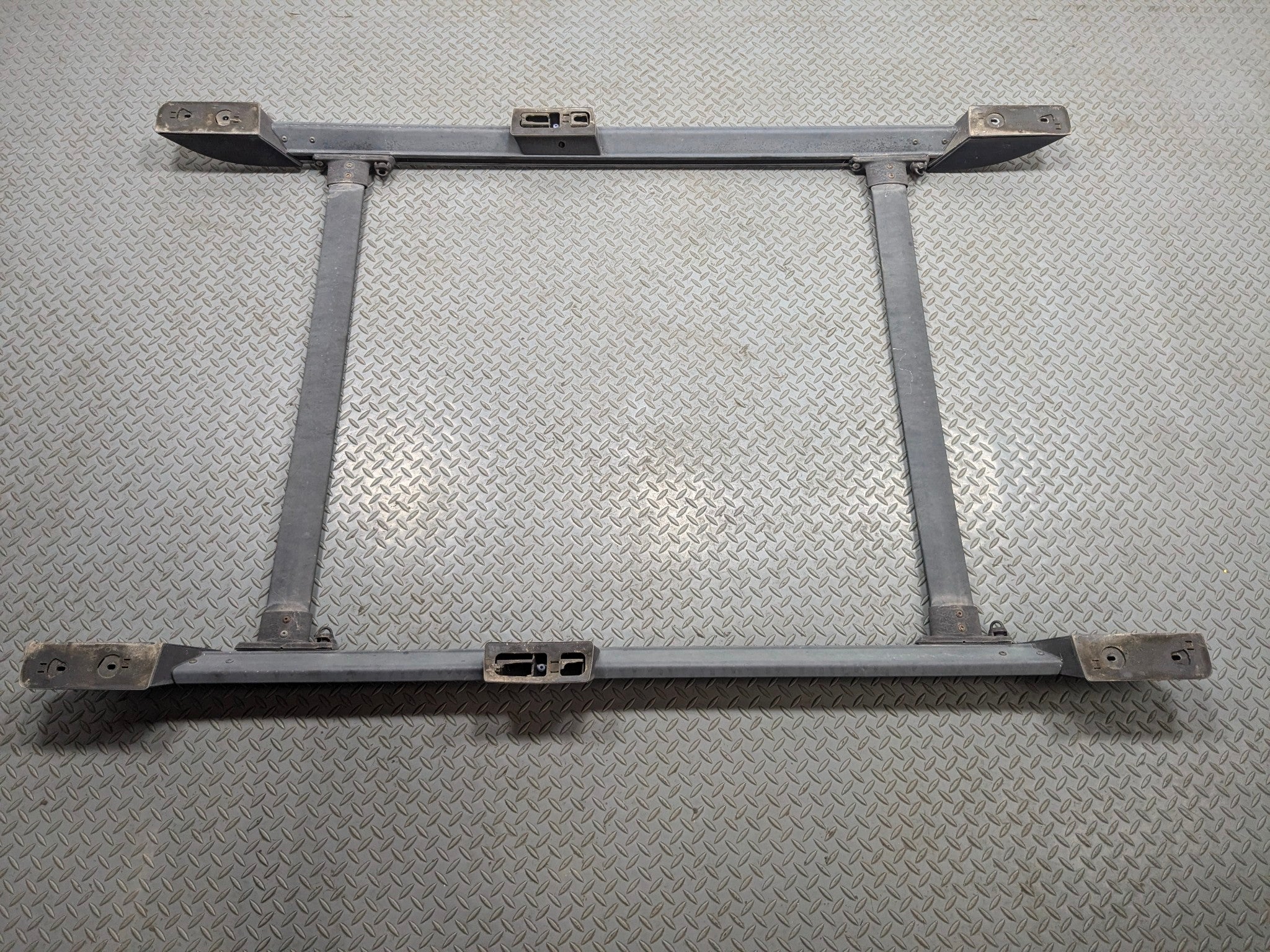 2006 - 2010 FORD EXPLORER OEM ROOF LUGGAGE RAIL RACK FACTORY LEFT AND RIGHT SIDE