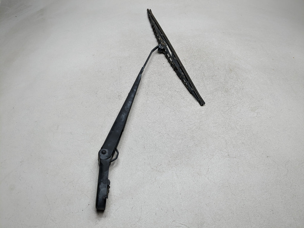 2006 - 2010 FORD EXPLORER OEM WINDSHIELD WIPER ARM WITH BLADE FRONT RIGHT SIDE