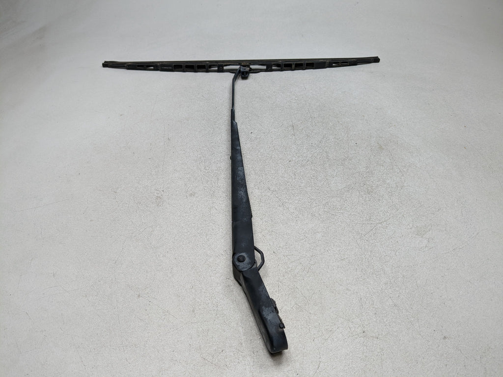 2006 - 2010 FORD EXPLORER OEM WINDSHIELD WIPER ARM WITH BLADE FRONT RIGHT SIDE