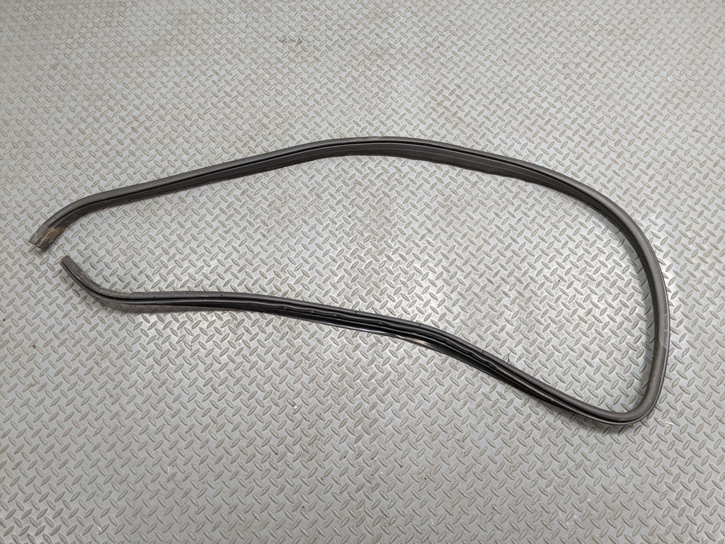 2006 - 2010 FORD EXPLORER OEM DOOR SEAL WEATHER STRIPPING RUBBER FRONT LEFT SIDE