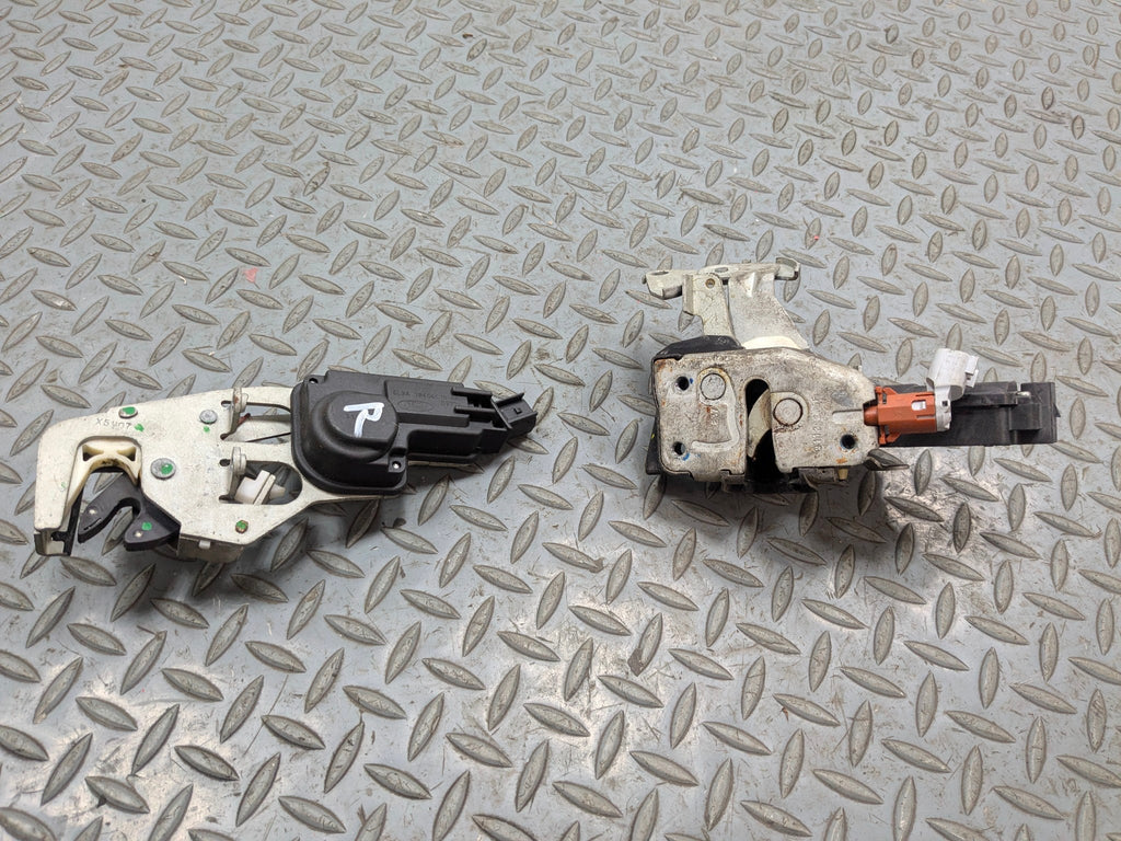 2006 - 2010 FORD EXPLORER OEM TRUNK LID LATCH LOCK RELEASE ACTUATOR REAR