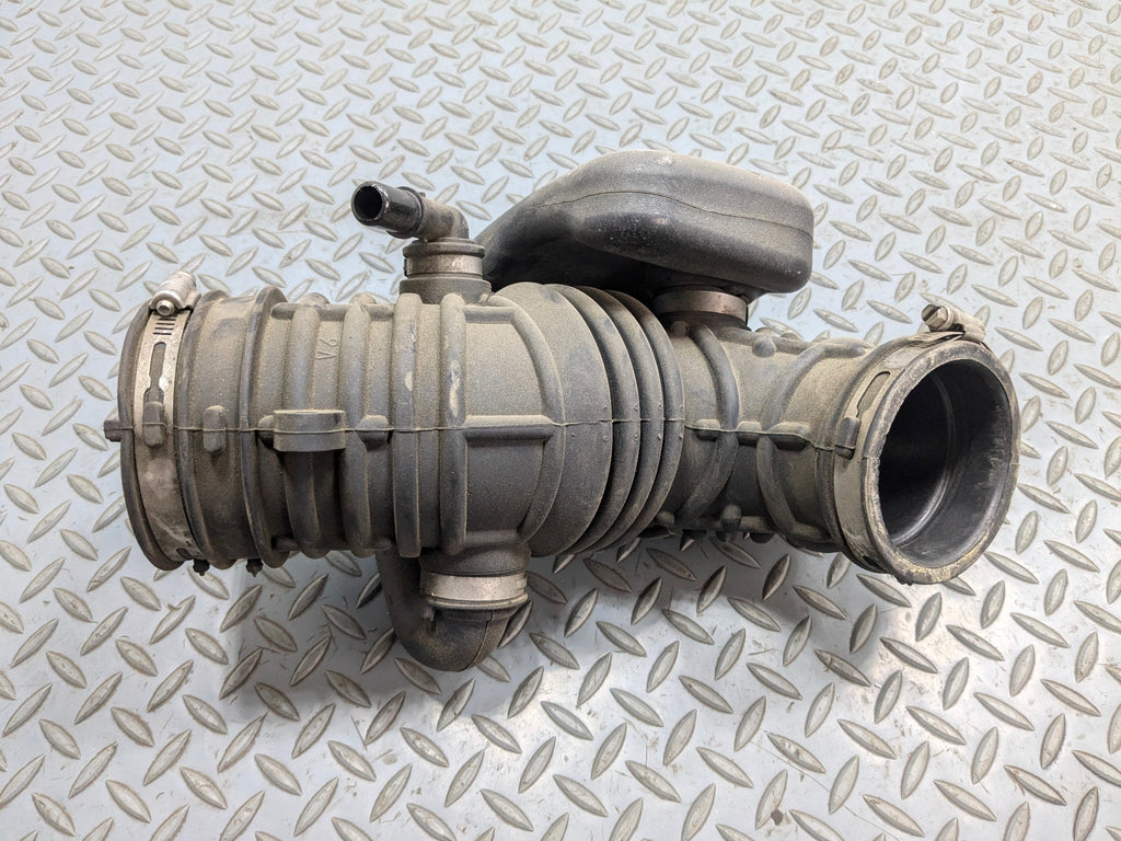 2006 - 2010 FORD EXPLORER OEM AIR INTAKE DUCT TUBE HOSE WITH RESONATOR