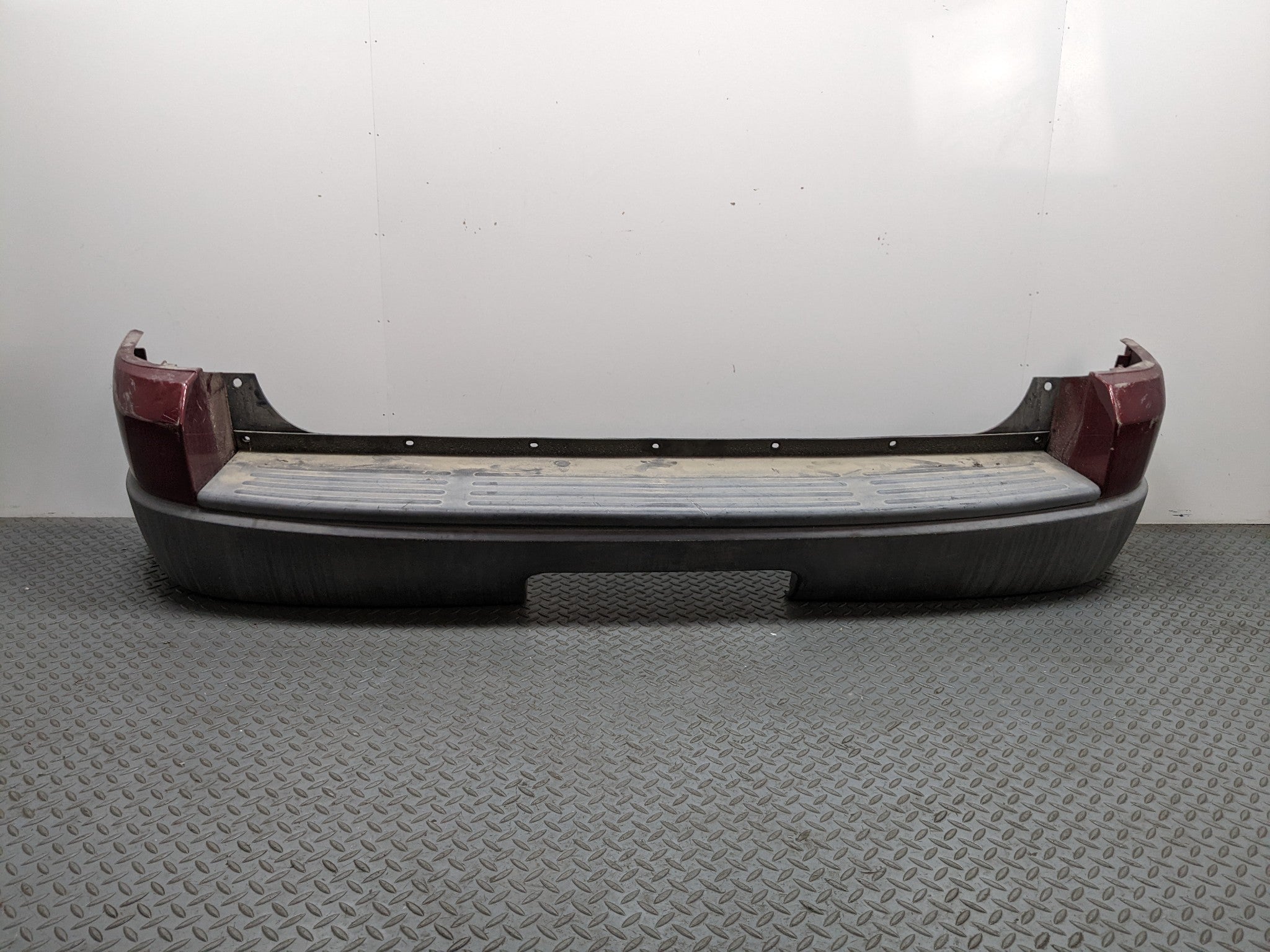2006 - 2010 FORD EXPLORER OEM REAR BUMPER LOWER COVER PANEL ASSEMBLY