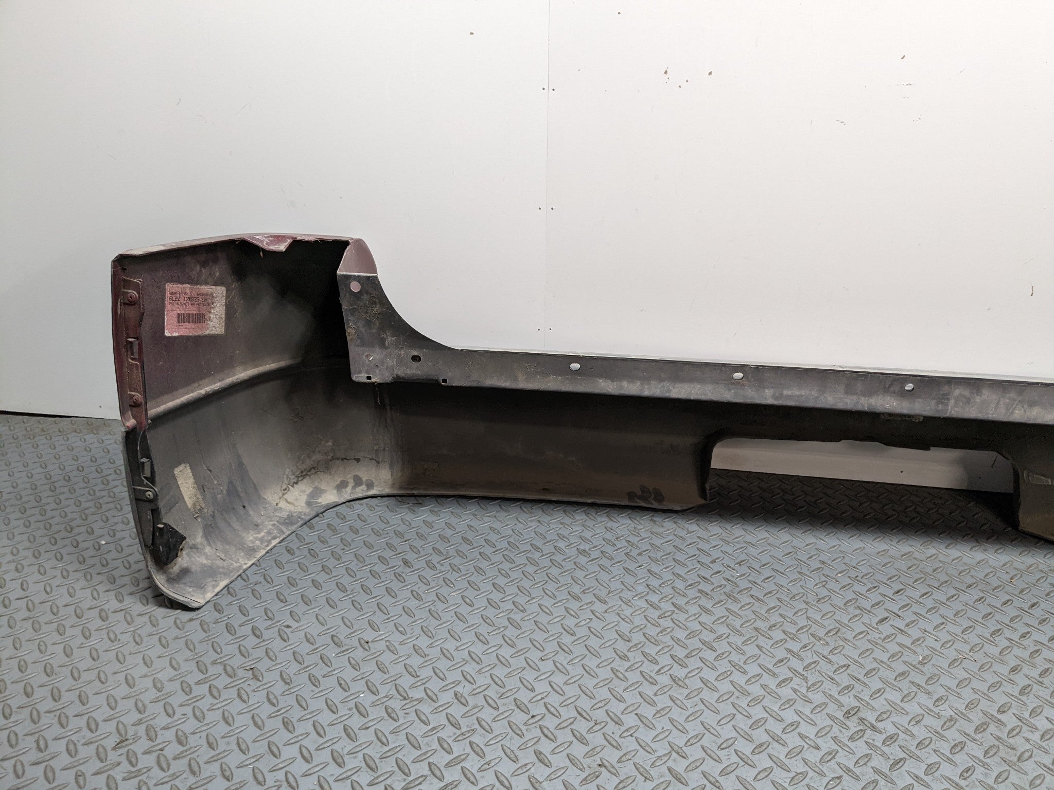 2006 - 2010 FORD EXPLORER OEM REAR BUMPER LOWER COVER PANEL ASSEMBLY