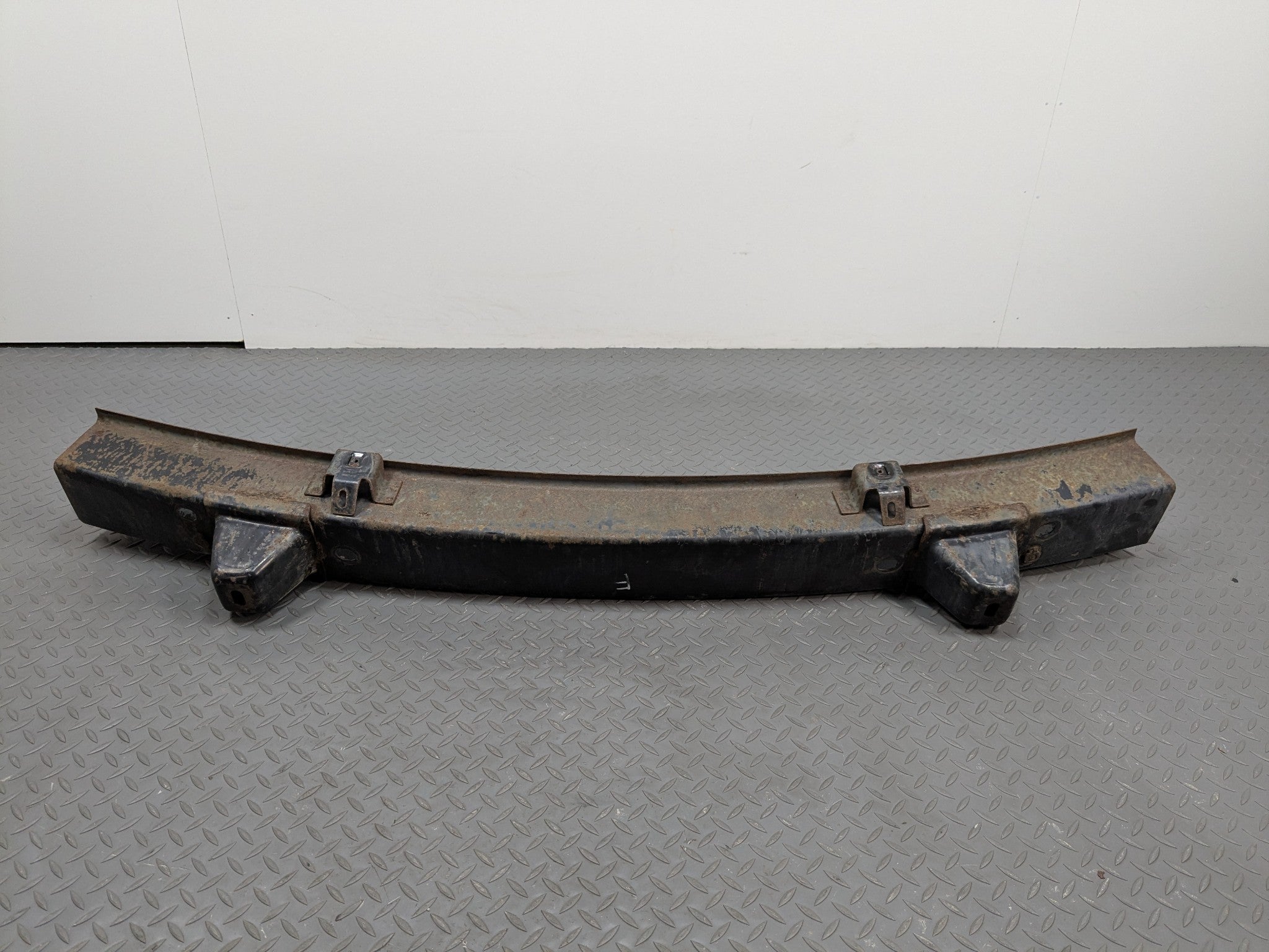 2006 - 2010 FORD EXPLORER OEM FRONT BUMPER REINFORCEMENT IMPACT ABSORBER BAR