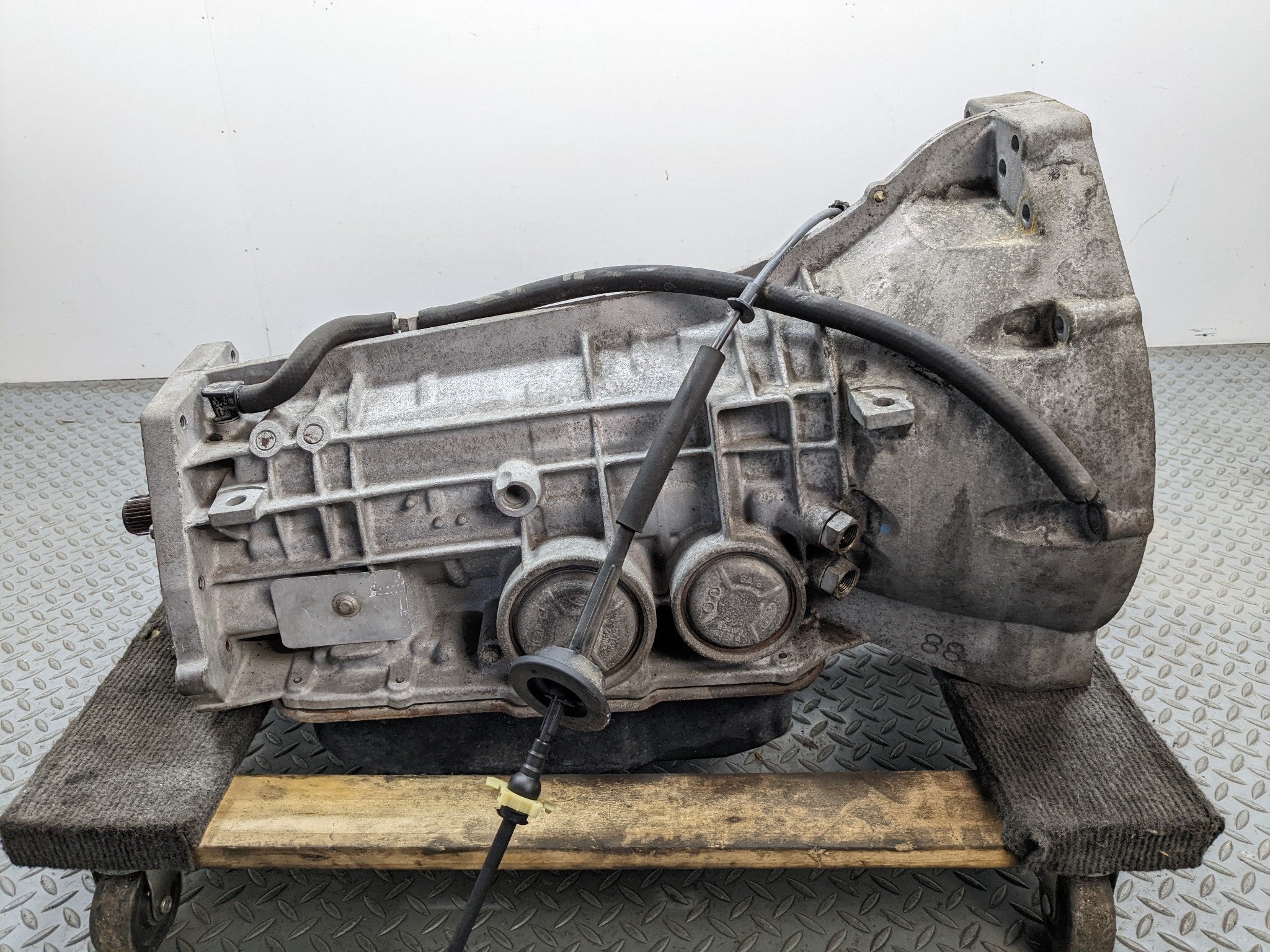 2006 - 2010 FORD EXPLORER OEM AUTOMATIC TRANSMISSION GEARBOX ASSEMBLY