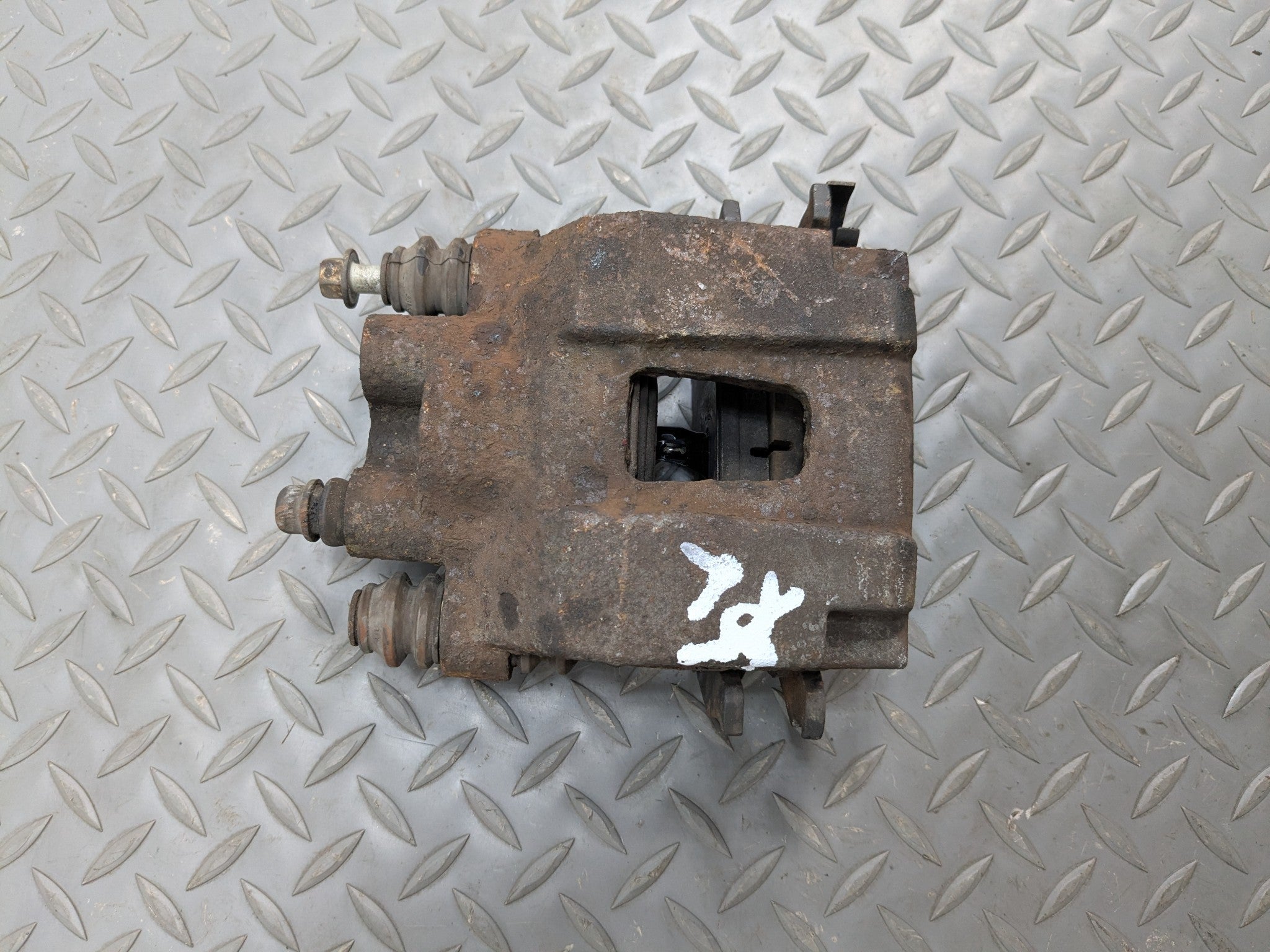 2006 - 2010 FORD EXPLORER OEM BRAKE CALIPER ASSEMBLY REAR LEFT DRIVER SIDE