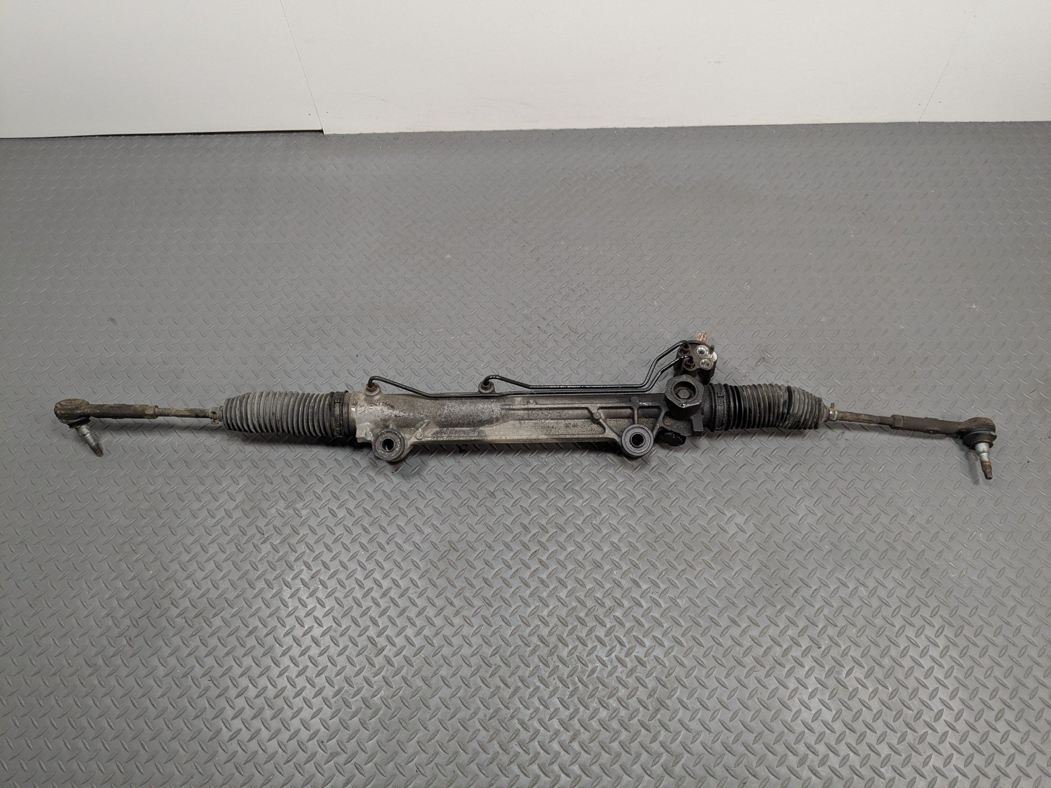 2006 - 2010 FORD EXPLORER OEM POWER STEERING GEAR RACK AND PINION ASSEMBLY