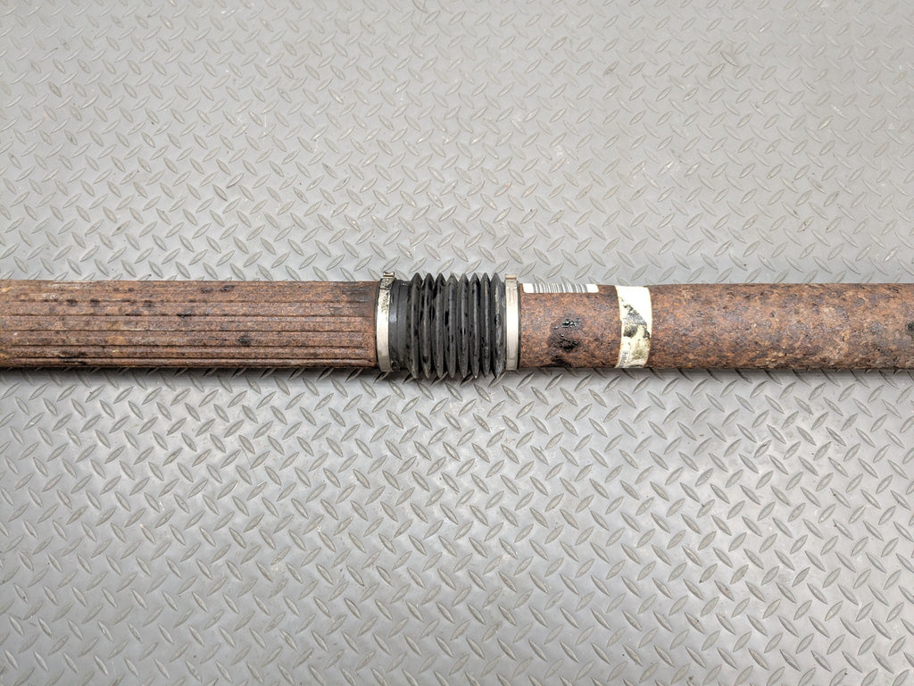 2006 - 2010 FORD EXPLORER OEM REAR DRIVE SHAFT CARDAN PROPELLER ASSEMBLY