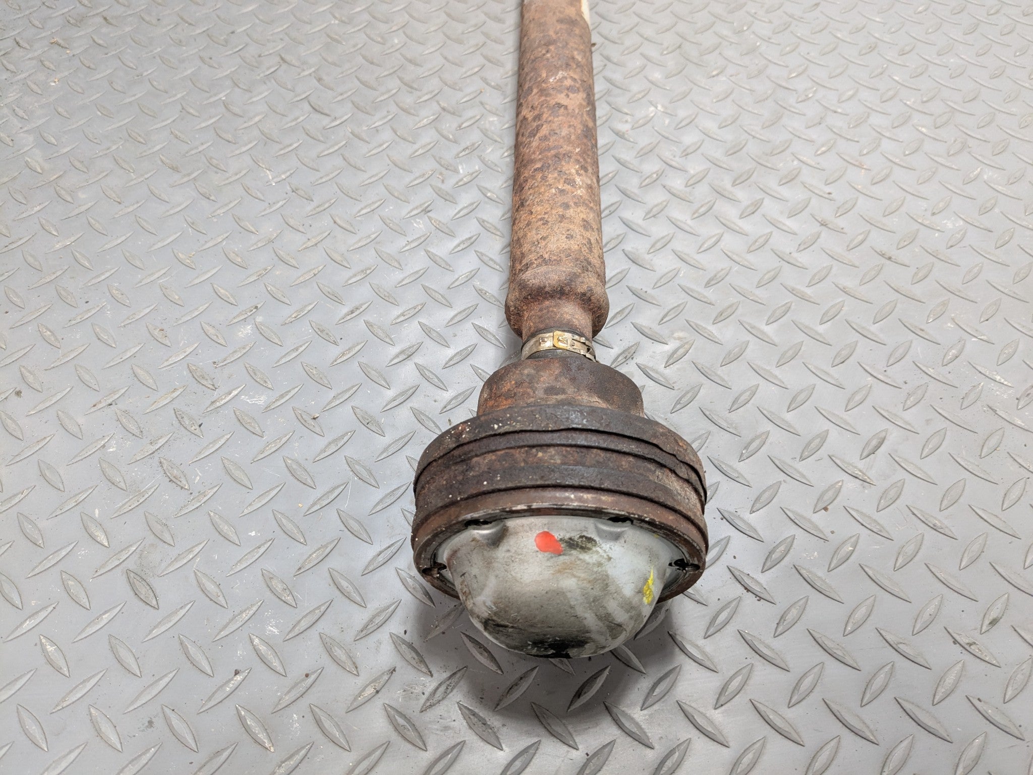 2006 - 2010 FORD EXPLORER OEM FRONT DRIVE SHAFT CARDAN PROPELLER ASSEMBLY