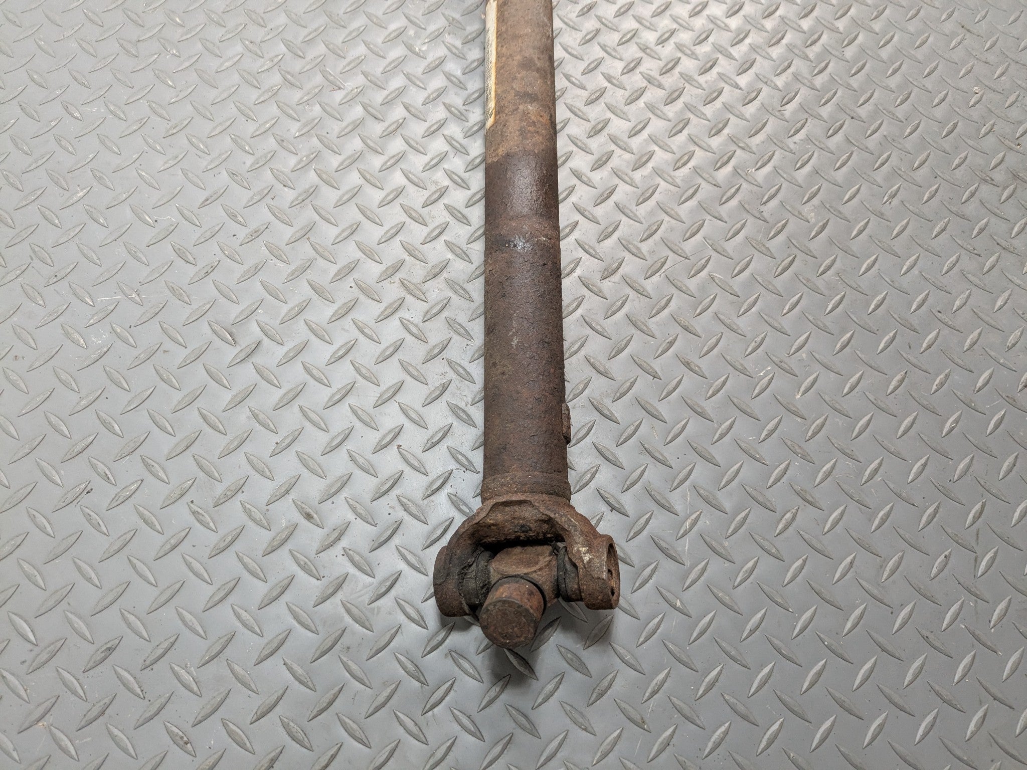 2006 - 2010 FORD EXPLORER OEM FRONT DRIVE SHAFT CARDAN PROPELLER ASSEMBLY