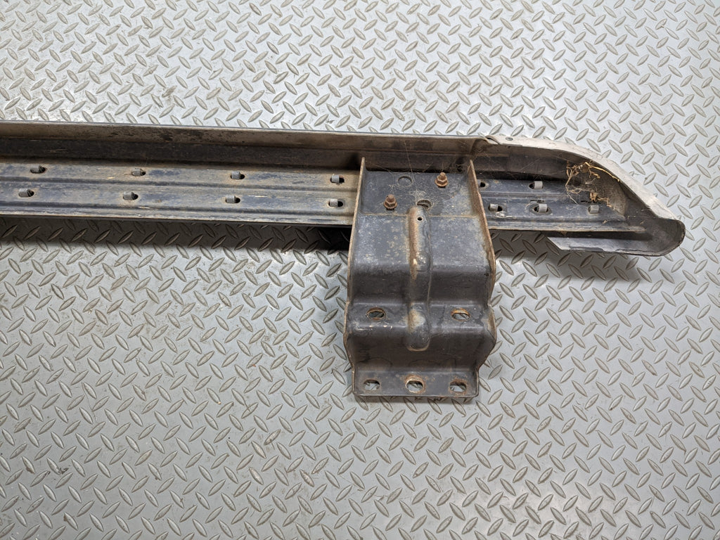 2006 - 2010 FORD EXPLORER OEM RUNNING BOARD STEP PAD RIGHT PASSENGER SIDE