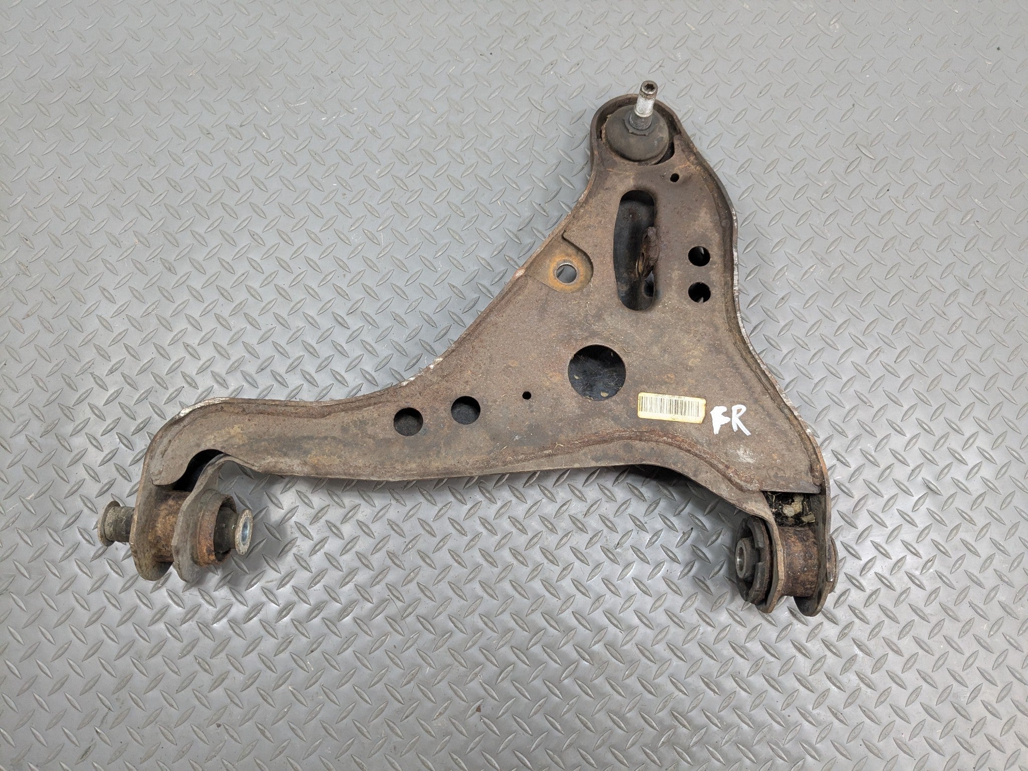 2006 - 2010 FORD EXPLORER OEM LOWER CONTROL ARM FRONT RIGHT PASSENGER SIDE