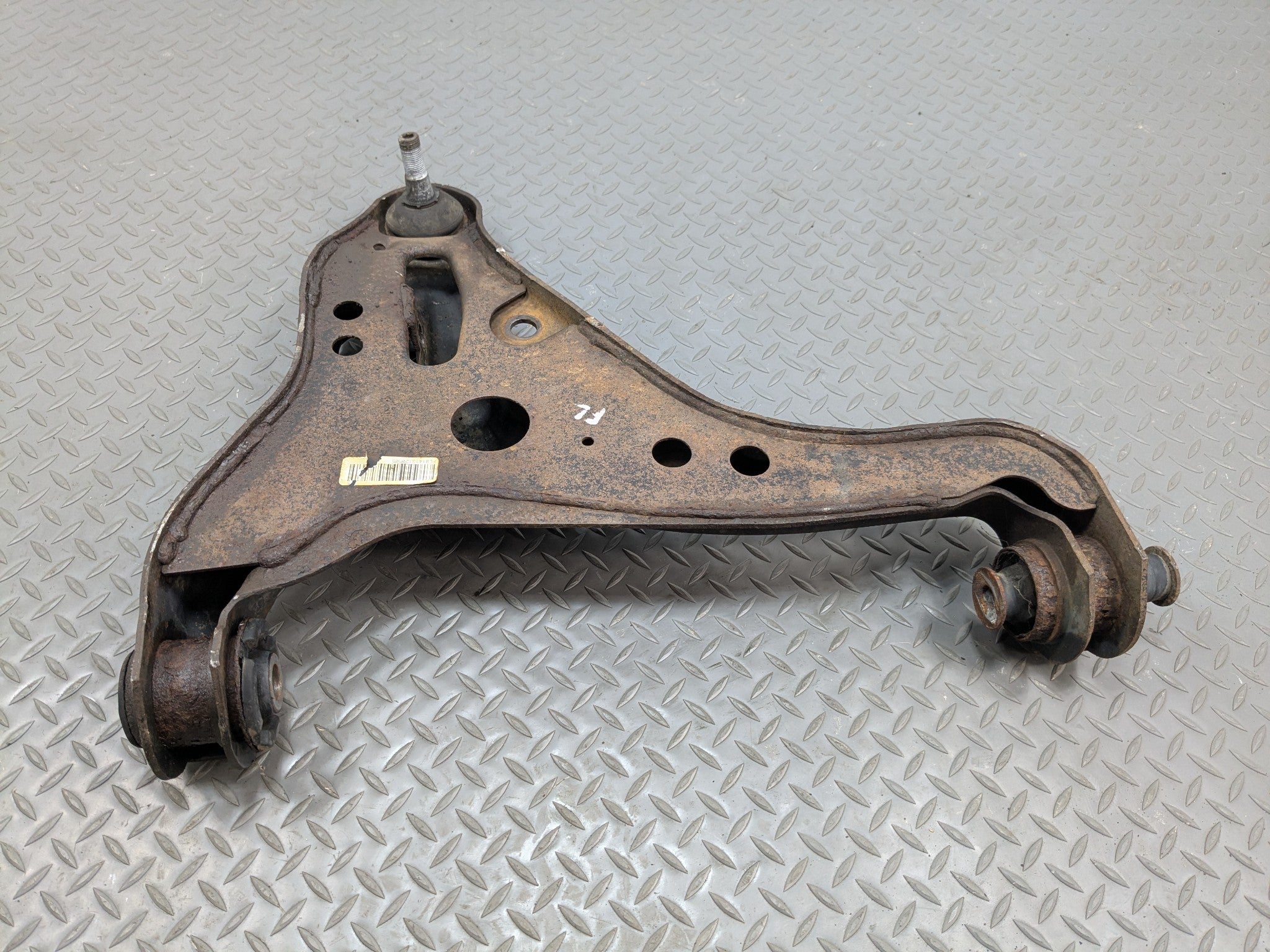 2006 - 2010 FORD EXPLORER OEM LOWER CONTROL ARM FRONT LEFT DRIVER SIDE