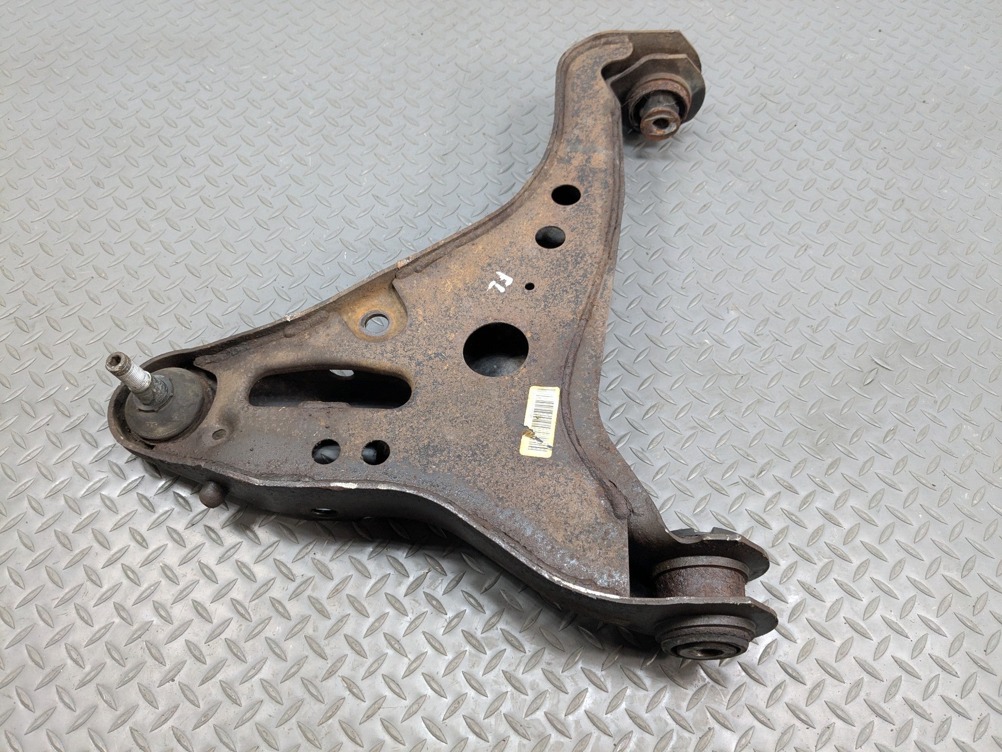 2006 - 2010 FORD EXPLORER OEM LOWER CONTROL ARM FRONT LEFT DRIVER SIDE